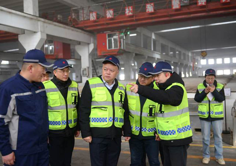 【景芝白酒】一周酒事丨華潤酒業(yè)總經(jīng)理魏強(qiáng)到景芝白酒開展EHS檢查及市場調(diào)研